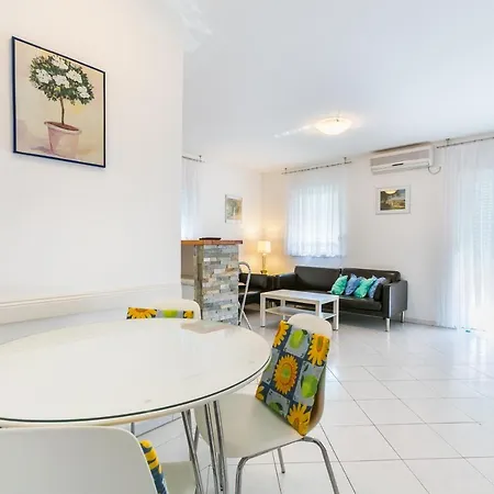 Sedika Медулин