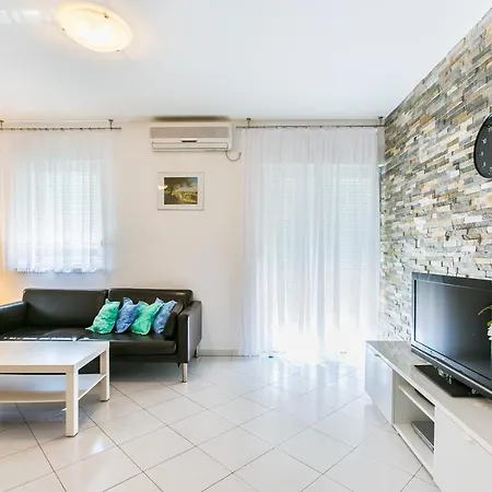 아파트 Sedika 메덜린